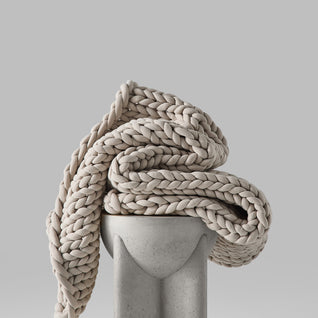 Chunky Knit Weighted Blanket UK 7kg - Luxury Hand-Woven Throw, Cosy Textured Blanket, Deep Sleep Anxiety Relief